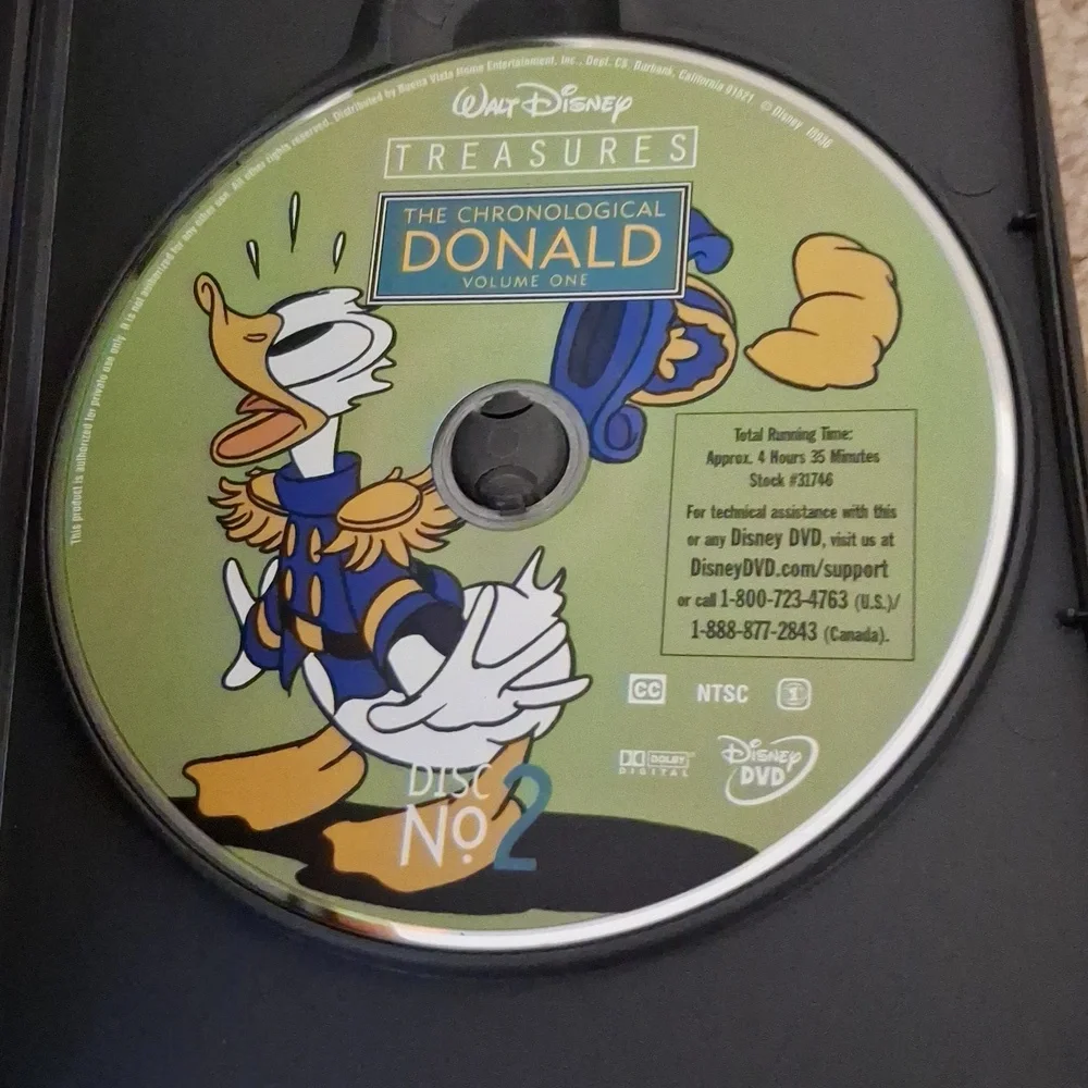 Disney Treasures Collection - Picture 4 of 9